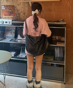 レザーショルダークロスバック BLACK