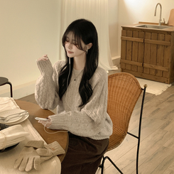 도톰 폭닥 꽈배기 케이블 라운드 오버핏 겨울 울니트 빅사이즈 베이지