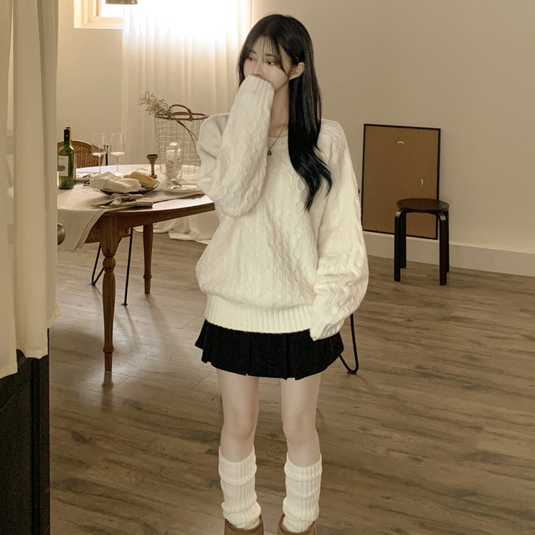 도톰 폭닥 꽈배기 케이블 라운드 오버핏 겨울 울니트 빅사이즈 화이트