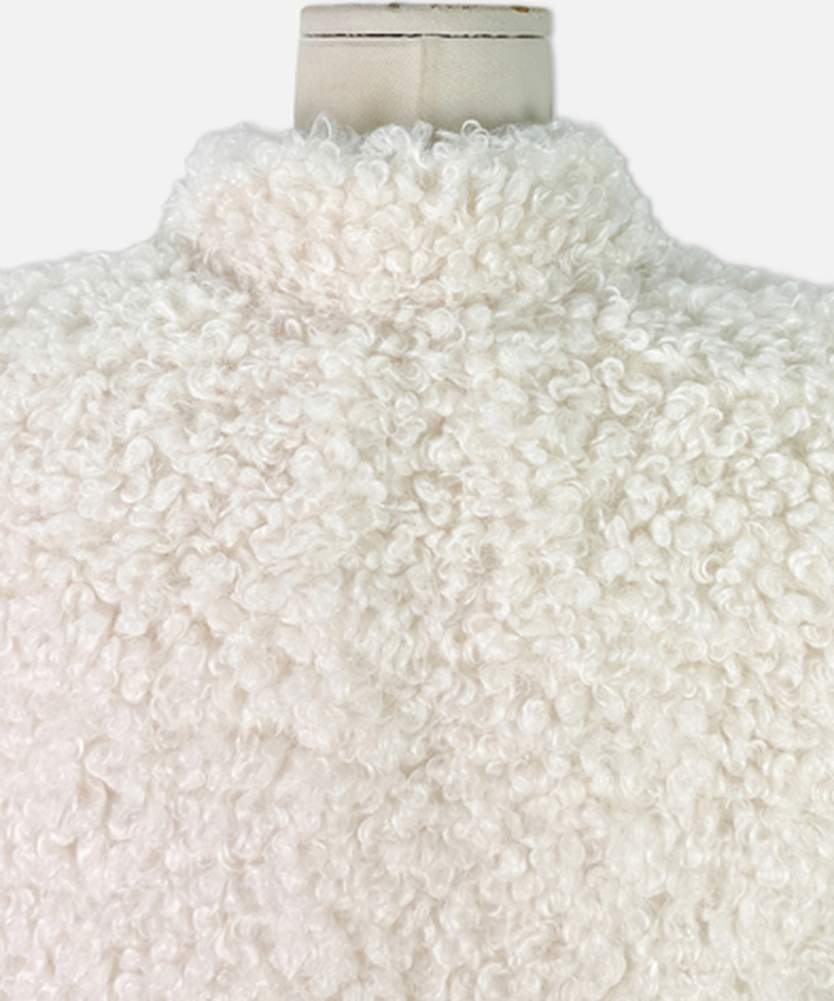 ムードハイネックボタンムートンジャケット