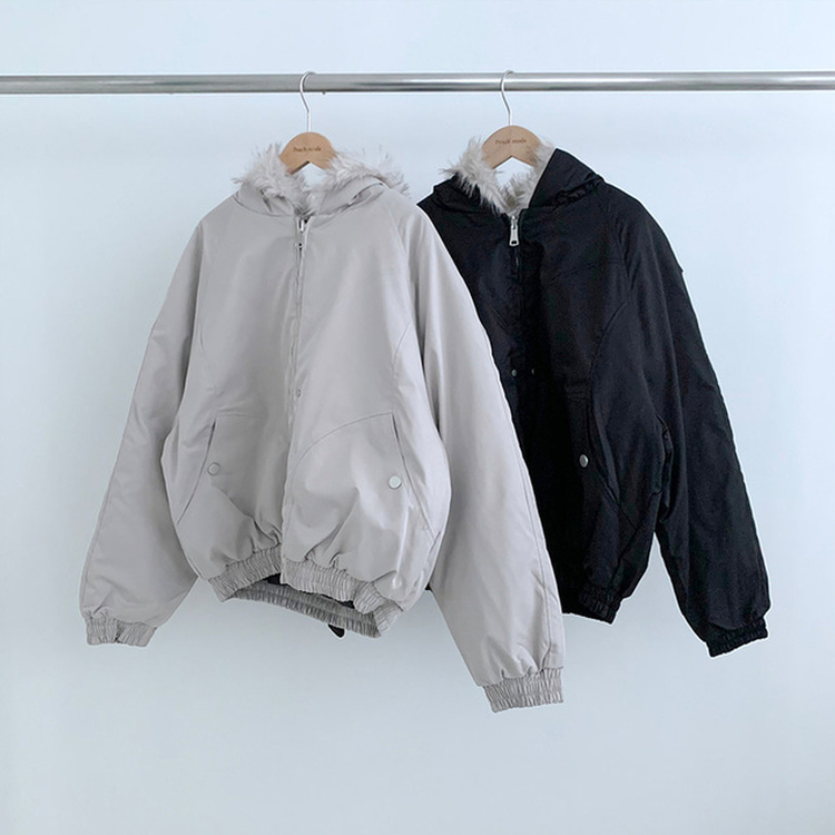 ファーフードダウンジャンパー