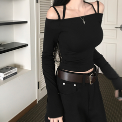 페니 홀터넥 스트랩 오프숄더 긴팔 크롭 티셔츠 블랙