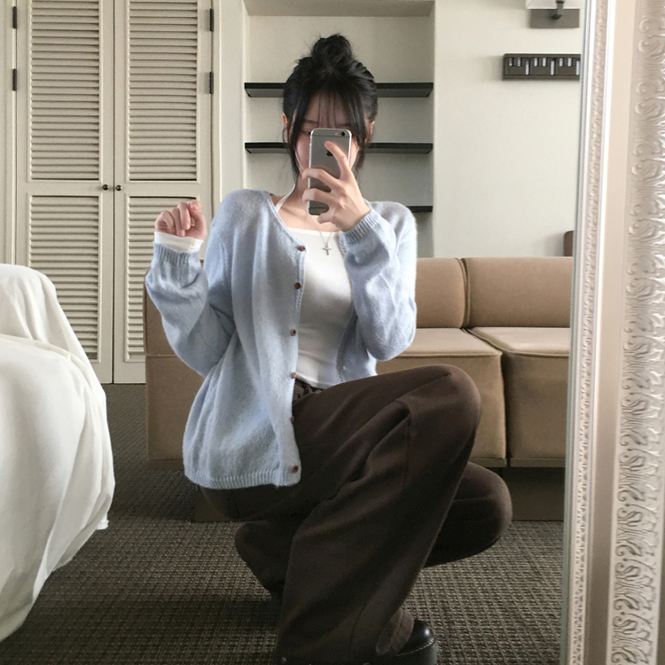 페니 홀터넥 스트랩 오프숄더 긴팔 크롭 티셔츠 화이트