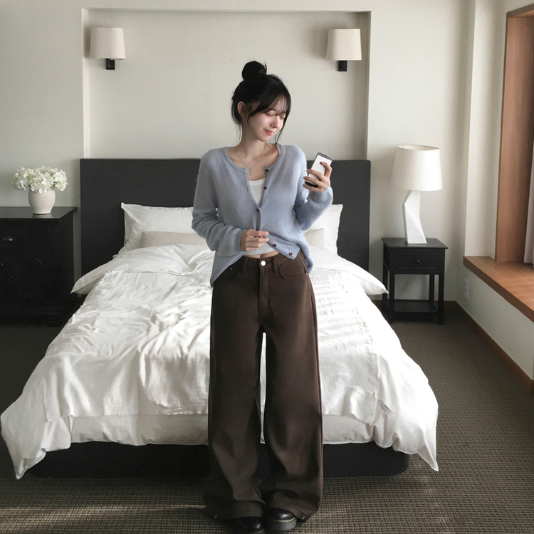 페니 홀터넥 스트랩 오프숄더 긴팔 크롭 티셔츠 화이트