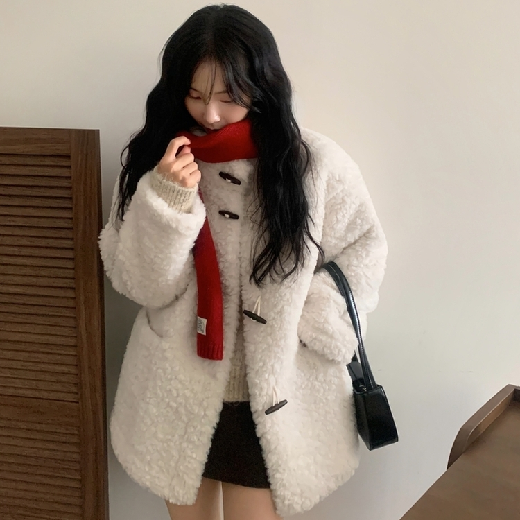 포베 뽀글퍼 떡볶이 덤블 하프 코트 자켓