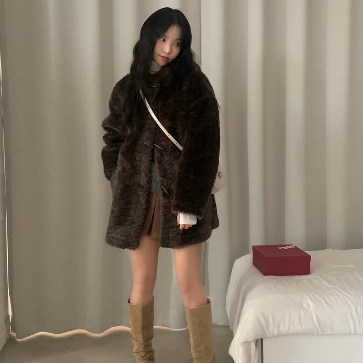 포베 뽀글퍼 떡볶이 덤블 하프 코트 자켓