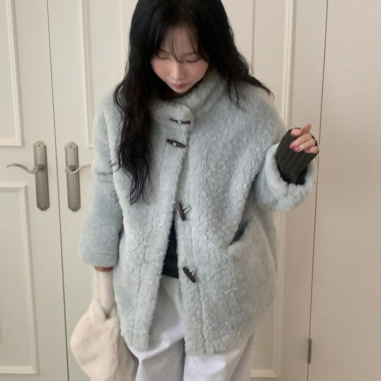 포베 뽀글퍼 떡볶이 덤블 하프 코트 자켓