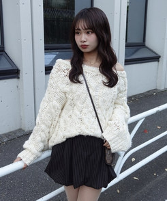 스트라이프 벌룬 포켓 밴딩 미니 스커트 블랙