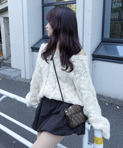 스트라이프 벌룬 포켓 밴딩 미니 스커트 블랙