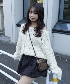 스트라이프 벌룬 포켓 밴딩 미니 스커트 블랙