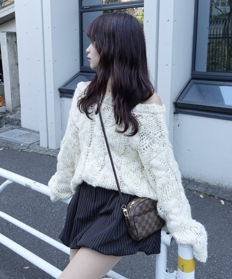 스트라이프 벌룬 포켓 밴딩 미니 스커트 블랙