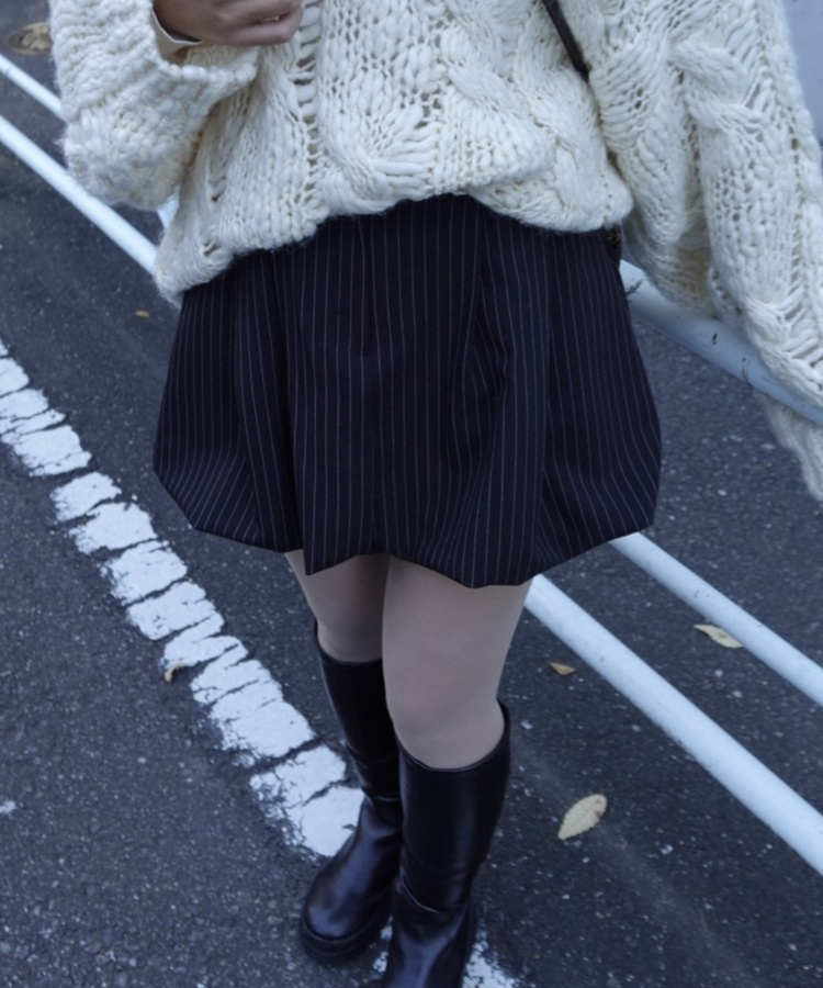 스트라이프 벌룬 포켓 밴딩 미니 스커트 블랙