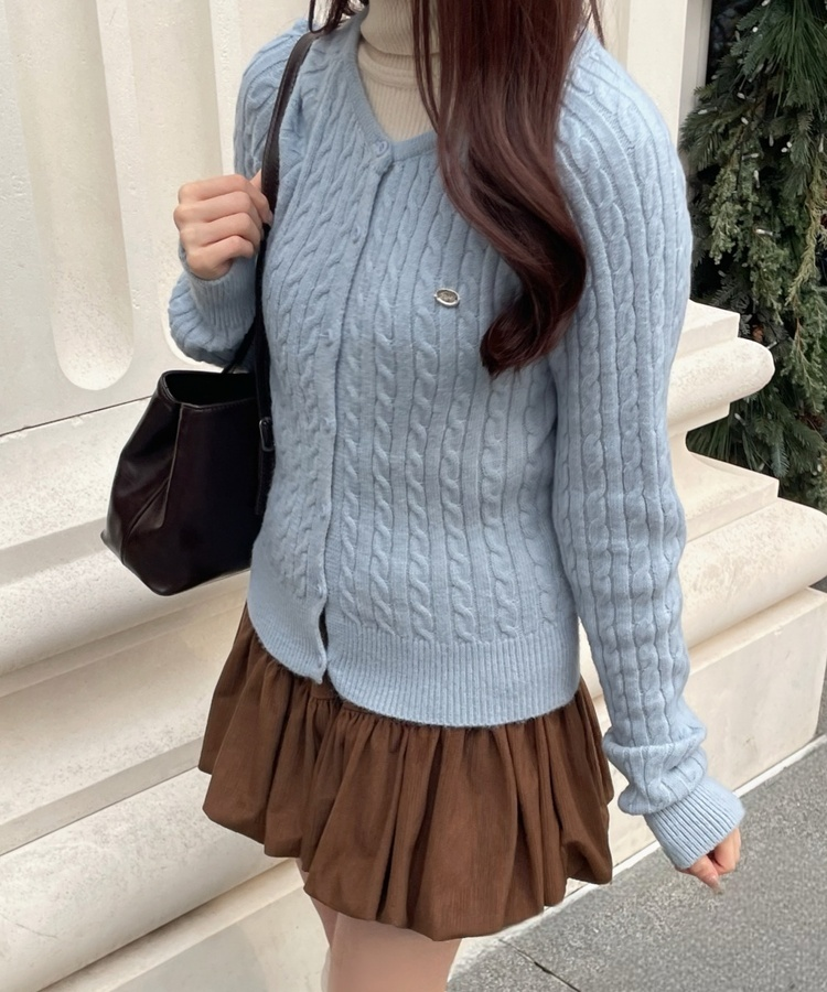 카멜 꽈배기 팬던트 니트 가디건 소라