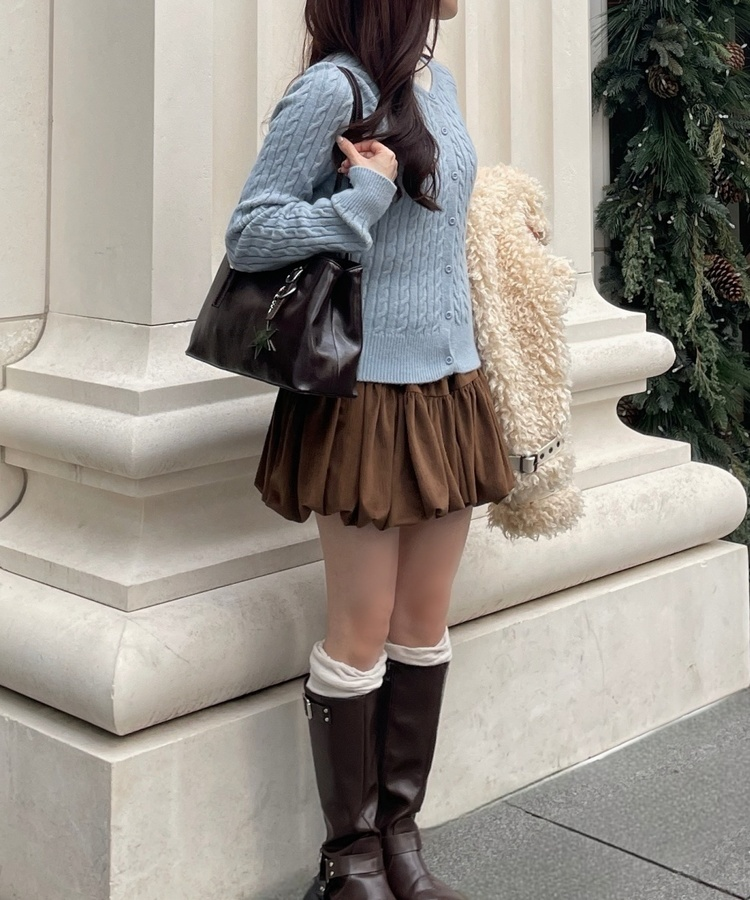 카멜 꽈배기 팬던트 니트 가디건 소라