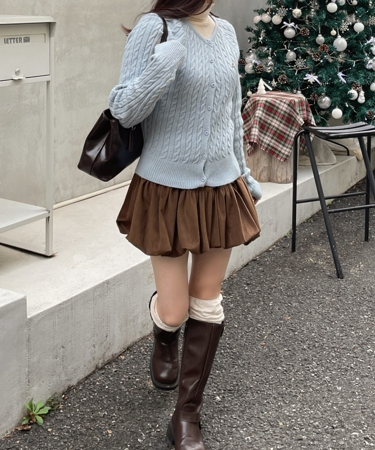 카멜 꽈배기 팬던트 니트 가디건 소라