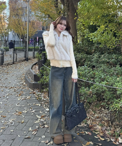 ファーニットカラージップアップ BEIGE