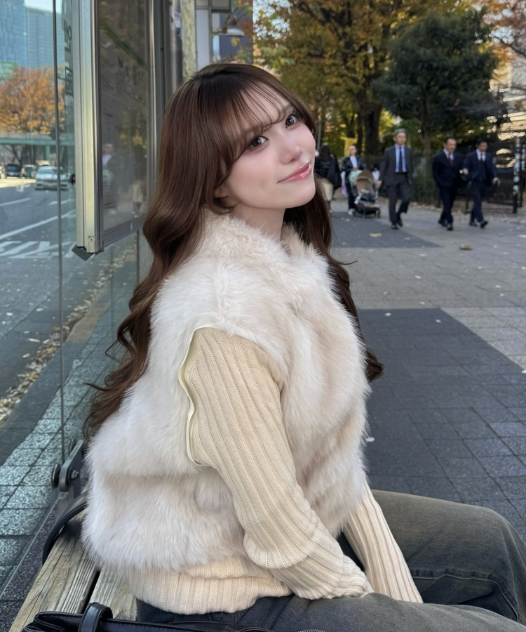 ファーニットカラージップアップ BEIGE