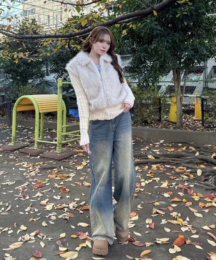 ファーニットカラージップアップ BEIGE