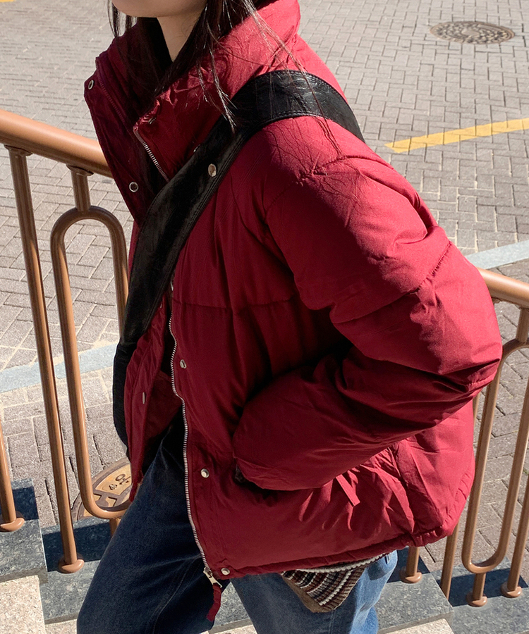 래글런하이넥패딩