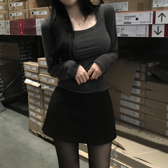 【起毛】スクエアインナー長袖Tシャツ(5color) CHARCOAL