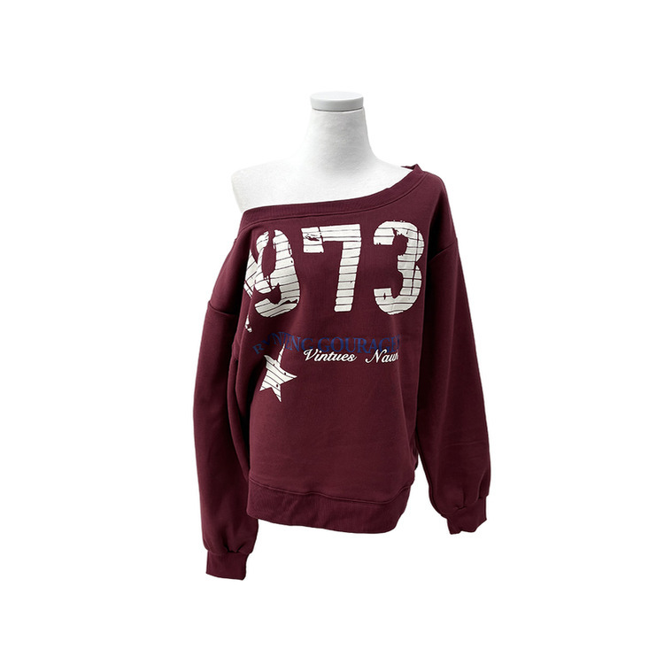 【起毛】ワンショルダービッグレタリングトレーナー