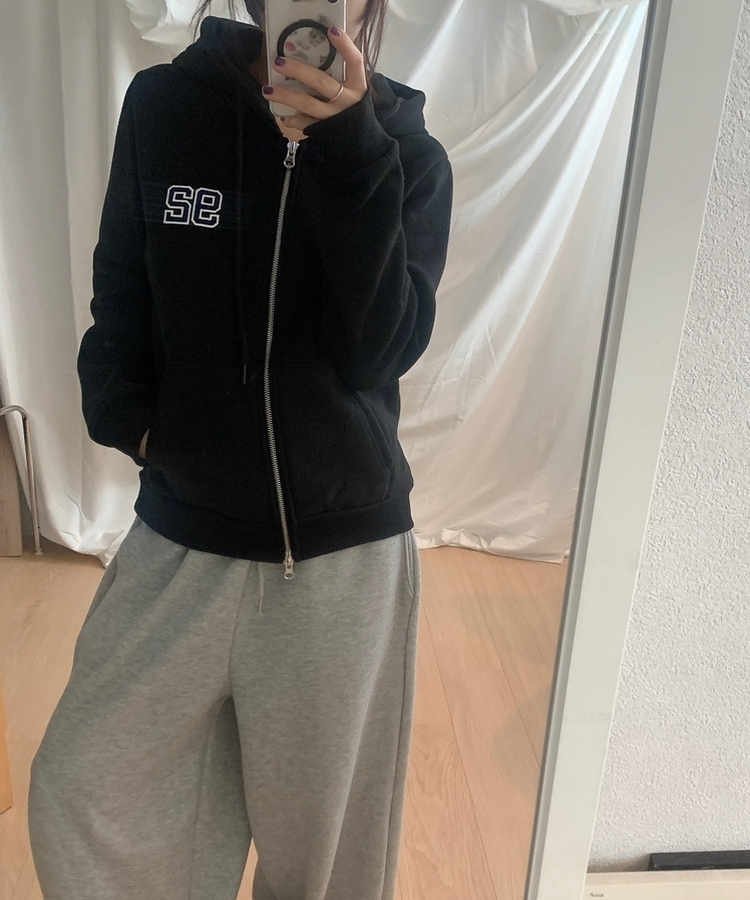 【起毛】92ワッペンスリムフードジップアップ BLACK