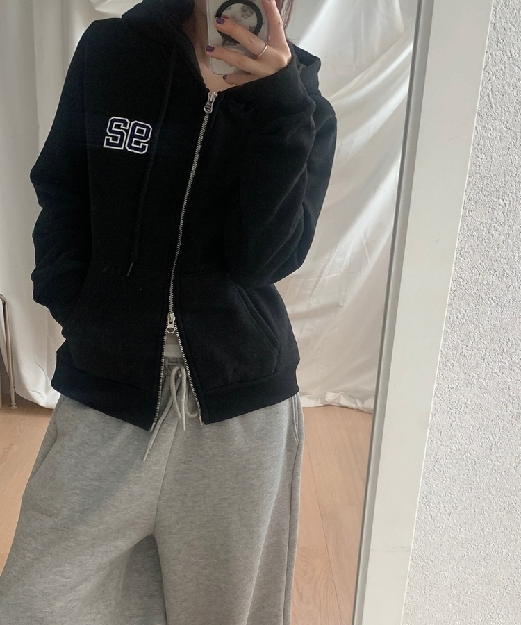 【起毛】92ワッペンスリムフードジップアップ BLACK