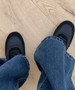 レースアップスニーカー BLACK