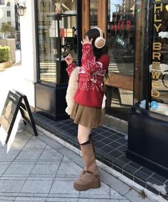 눈꽃 벌룬 오프숄더 티 레드