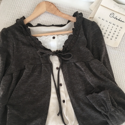 부들소재 리본 프릴 나시 일체형 반팔 블라우스 나시 바선생 레이스