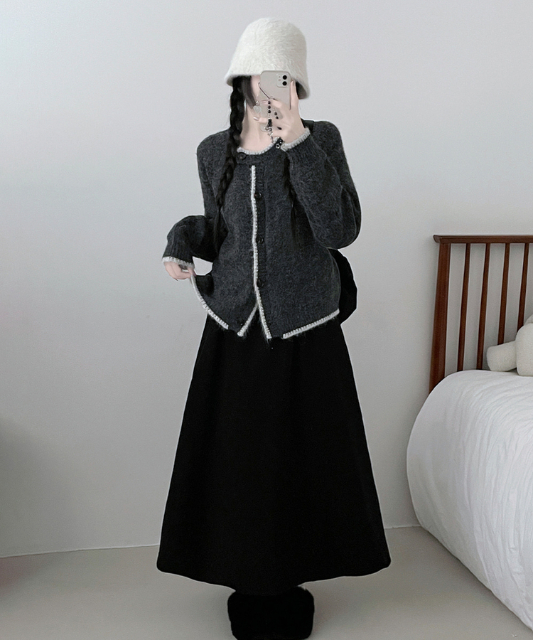 [포근.따뜻/울함유]루에팬던트단추포인트배색라운드루즈핏울니트가디건(3color) 먹색