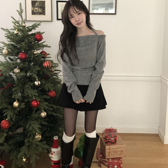 ホルタースクエアシャーリング長袖Tシャツ GREY