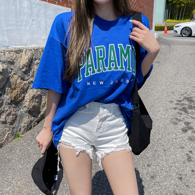 컷오프 하의 캐주얼 반바지 아이보리