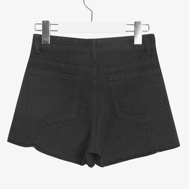 컷오프 하의 캐주얼 반바지