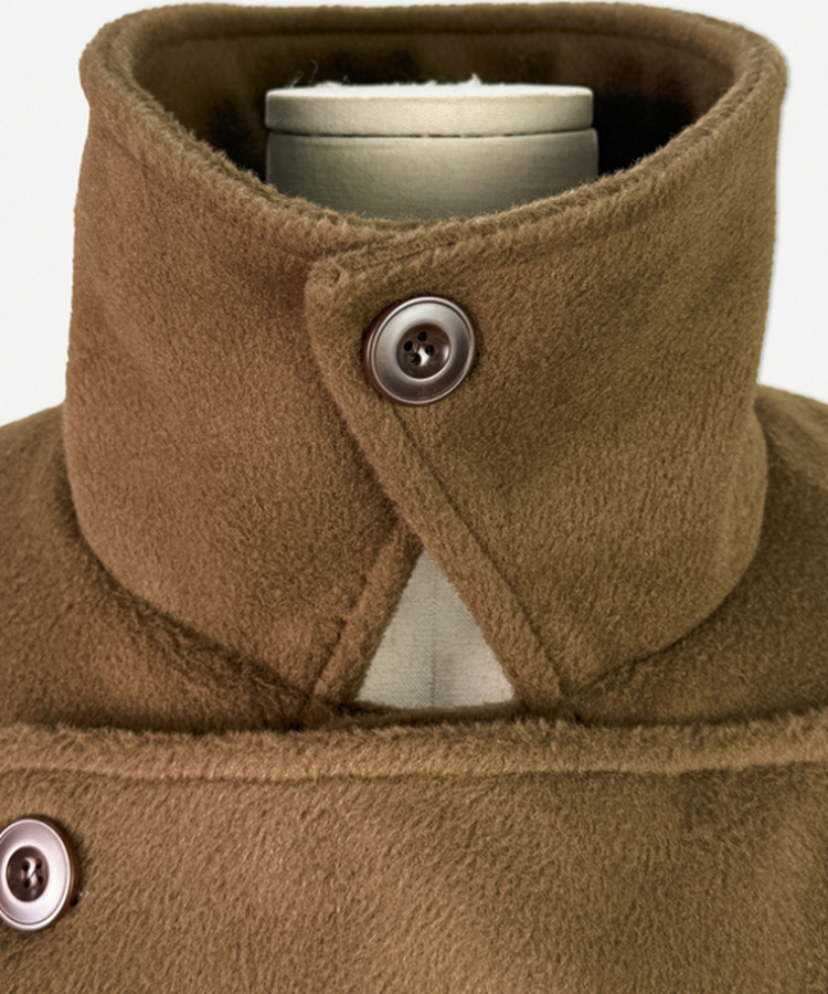 ボタンハイネックダブルウールコート