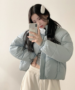 셀로니 크롭 경량 루즈핏 숏 패딩 포켓 밑단스트링 겨울패딩 숏패딩 스카이블루