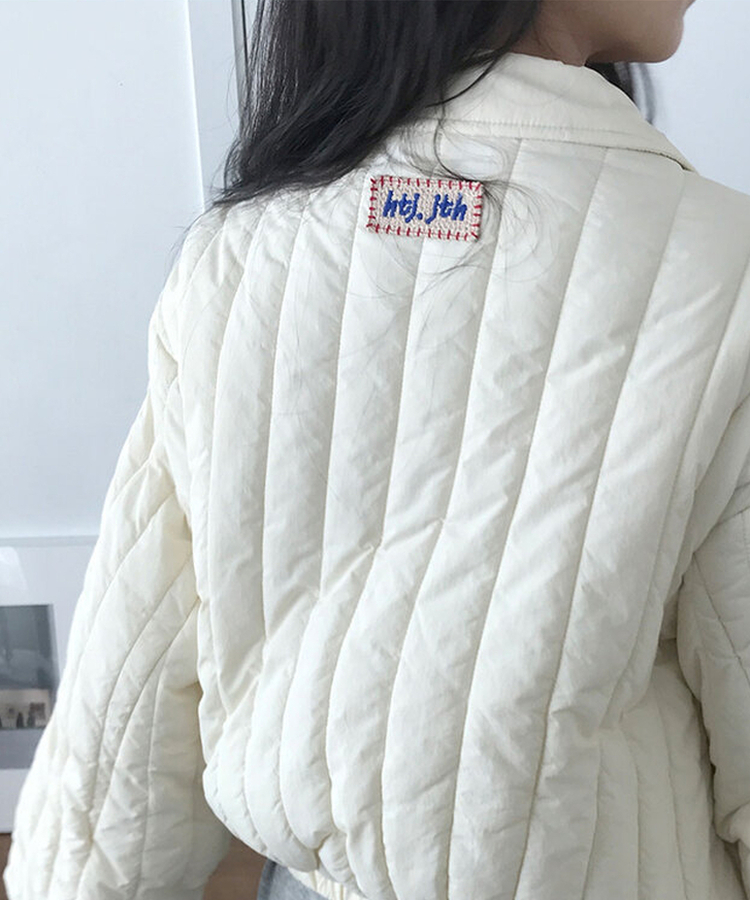 다올 패치 카라 경량 크롭 아방핏 숏 패딩 포켓 밑단밴딩 겨울패딩 아이보리