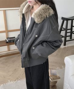 신유 전체퍼안감 버튼 루즈핏 패딩 점퍼 모자퍼탈부착 먹색