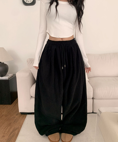 [고퀄보장｡‧˚/인생핏] 마크 코듀로이 와이드 핀턱 뒷포켓패치 밴딩 트레이닝 팬츠 블랙