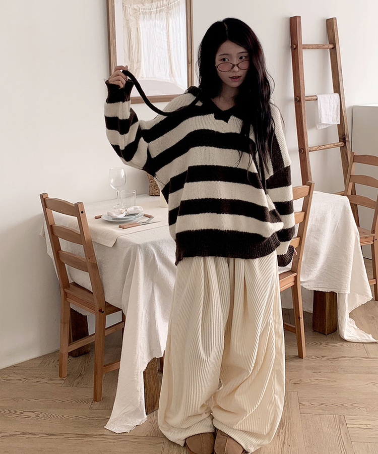 [고퀄보장｡‧˚/인생핏] 마크 코듀로이 와이드 핀턱 뒷포켓패치 밴딩 트레이닝 팬츠 아이보리