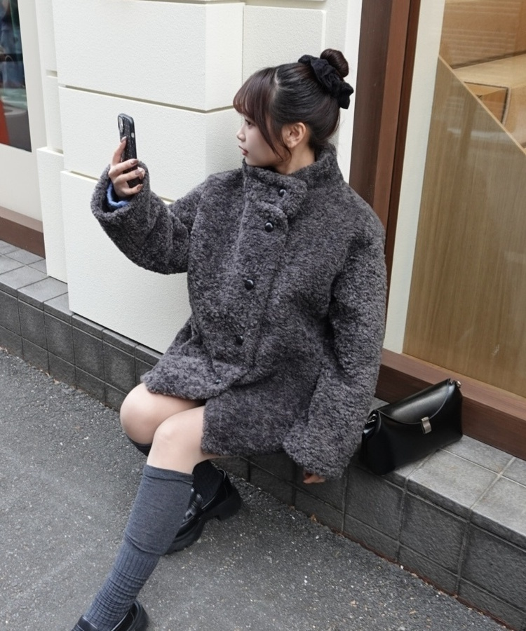 ボアハイネックハーフコート CHARCOAL