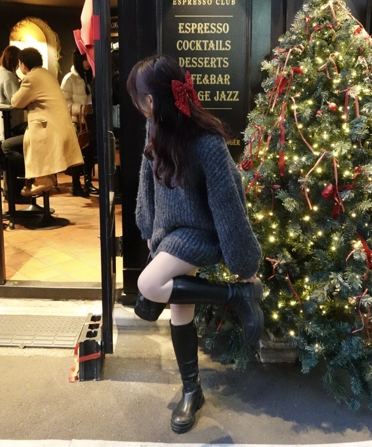 보카시 박시핏 니트 원피스 차콜