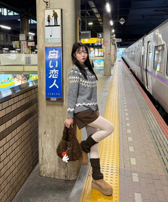 아가일 펀칭 스타킹 아이보리