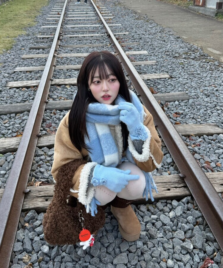 아가일 펀칭 스타킹 아이보리