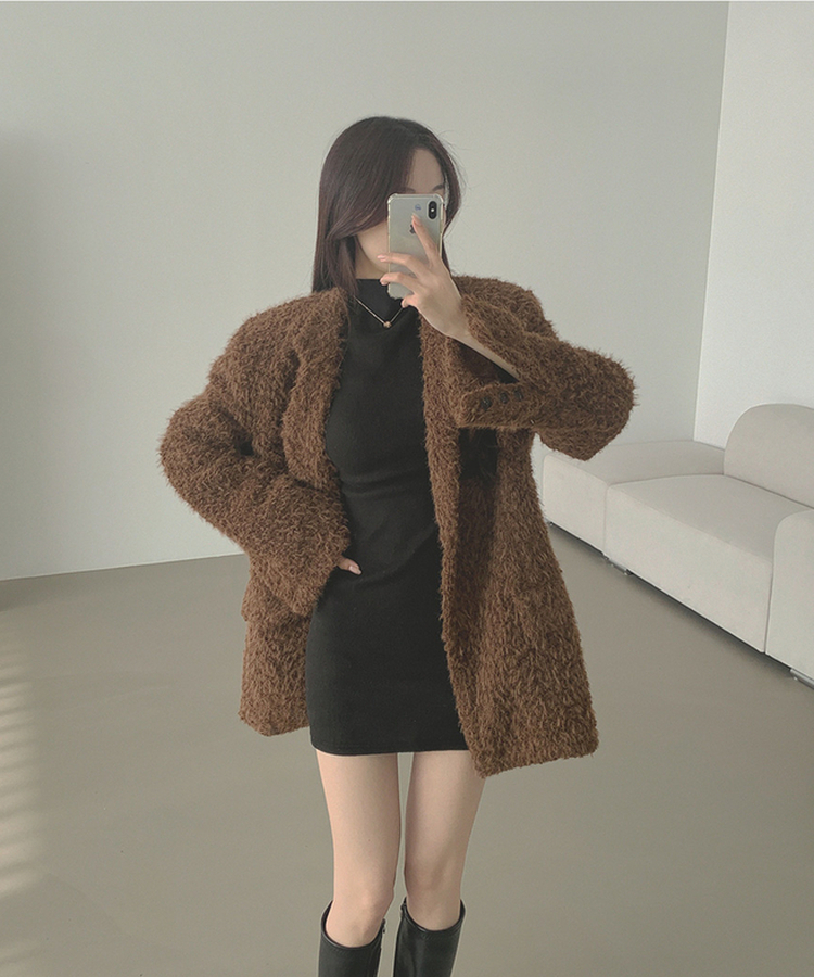 부클 누빔 안감 퍼 어깨패드 겨울 하객룩 자켓