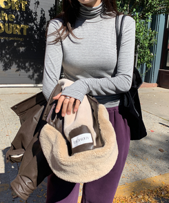 ストライプタートルネックTシャツ GREY