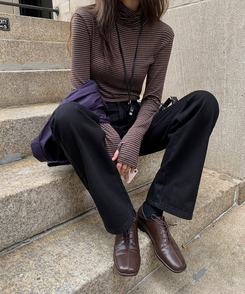 ストライプタートルネックTシャツ BROWN