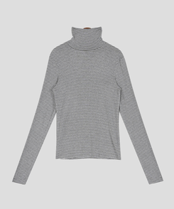 ストライプタートルネックTシャツ