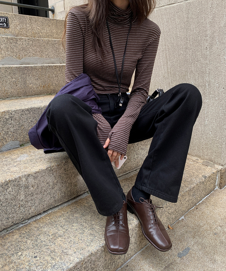 ストライプタートルネックTシャツ BROWN