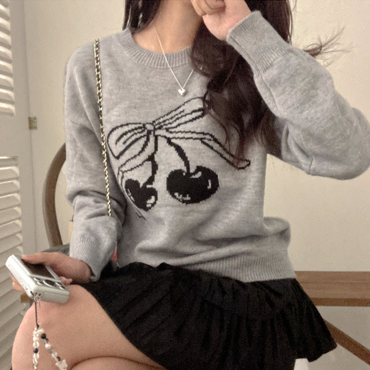 체리베리 라운드넥 루즈핏 니트 그레이